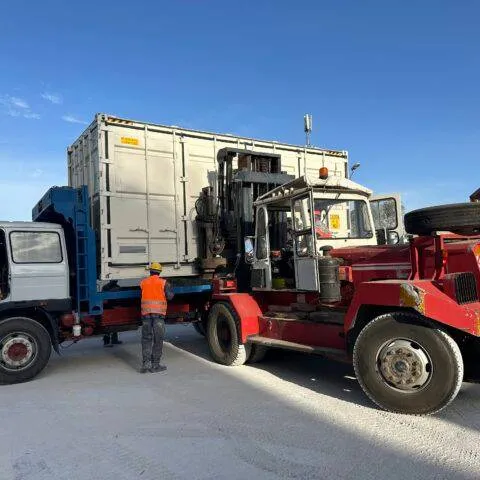 Chariot élévateur gasoil de 10t à 30t — location au Maroc